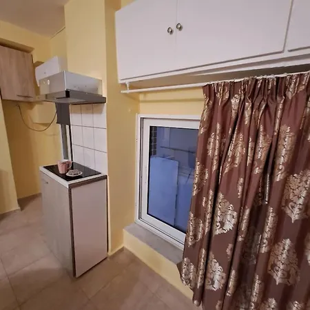 アパート Zenia 1 στην καρδιά της πάτρας パトラ